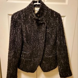 Short wool women's coat